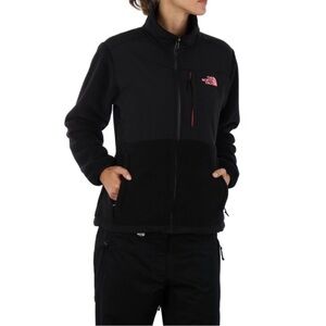 Women’s The North Face Denali Fleece Jacket - Size Medium